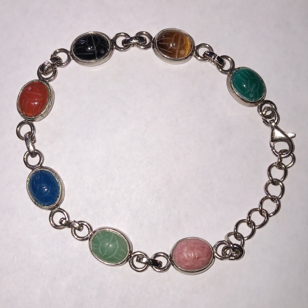 Vintage .925 Sterling Silver Scarab Bracelet With 7 Natural Carved Stones 8.5”